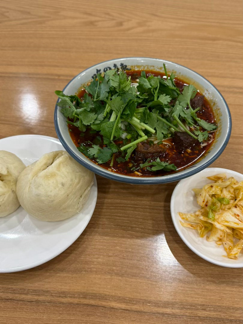 熬到早上就可以吃早饭了