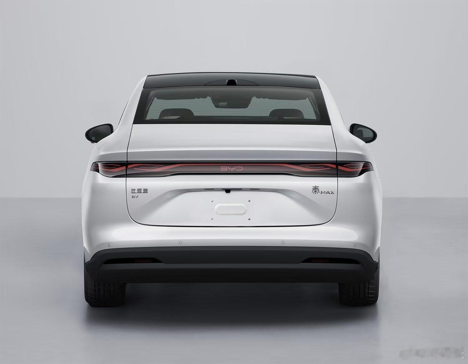 比亚迪申报了全新秦MAX车型。其车长达4866毫米，较比亚迪秦lev明显加长