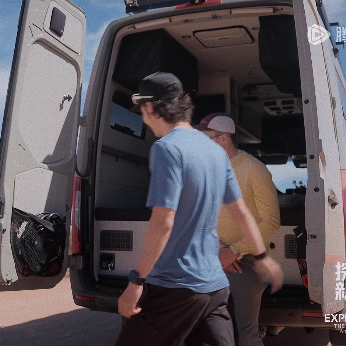 我不允许任何人看到你的身体