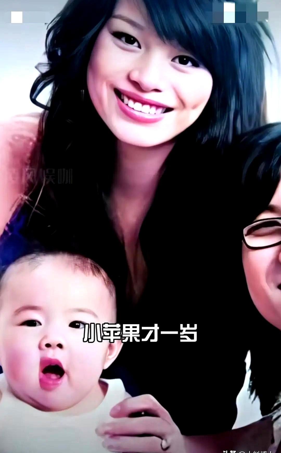 葛荟婕18岁生下小苹果，小苹果20岁官宣恋情，大家回头一算，她妈妈生她时才18