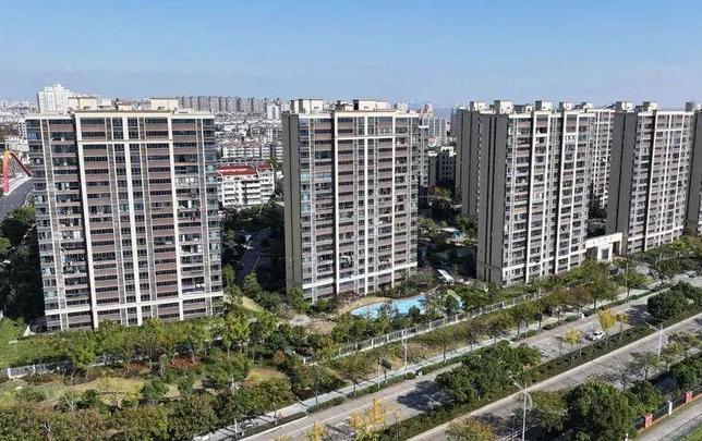 杭州这件事，暴露出南方供暖的三大关键矛盾：钱谁出？管怎么铺？热怎么分？每一个问题