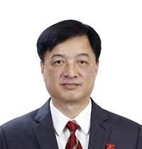 都在盯着苏林这盘大棋，其实他背后这个“隐形大佬”才是真有戏！阮维玉这名字最近在