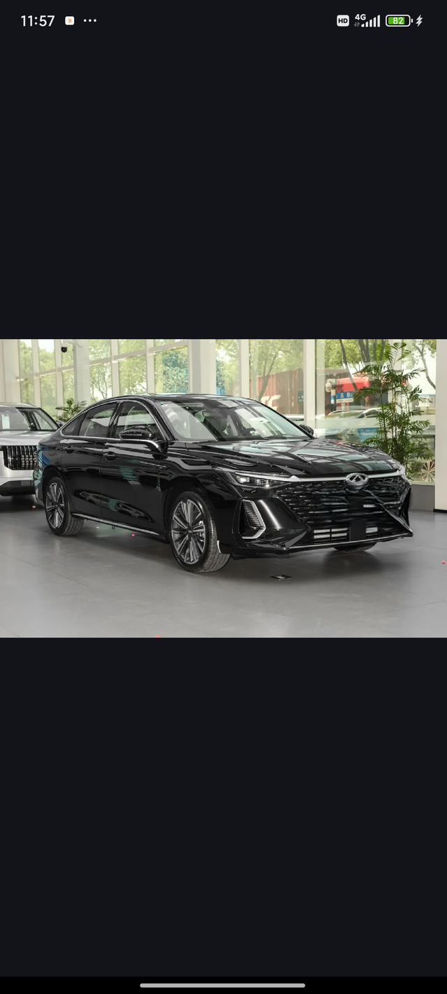 艾瑞泽8跟君威选哪个本人25岁，近期准备结婚，想买第一辆车看了奇瑞艾瑞泽8跟别