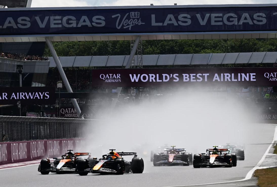 F1英国站升级大考！深度拆解2026英国大奖赛车队备战内幕，梅奔依然强悍！随着
