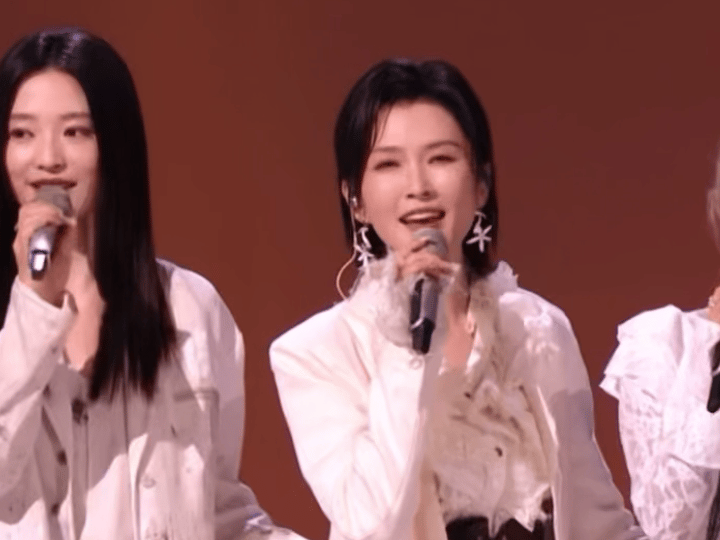 徐洁儿开口我跪下了徐洁儿嗓子原本以为只是常规表演，徐洁儿一开嗓直接颠覆认知，强劲