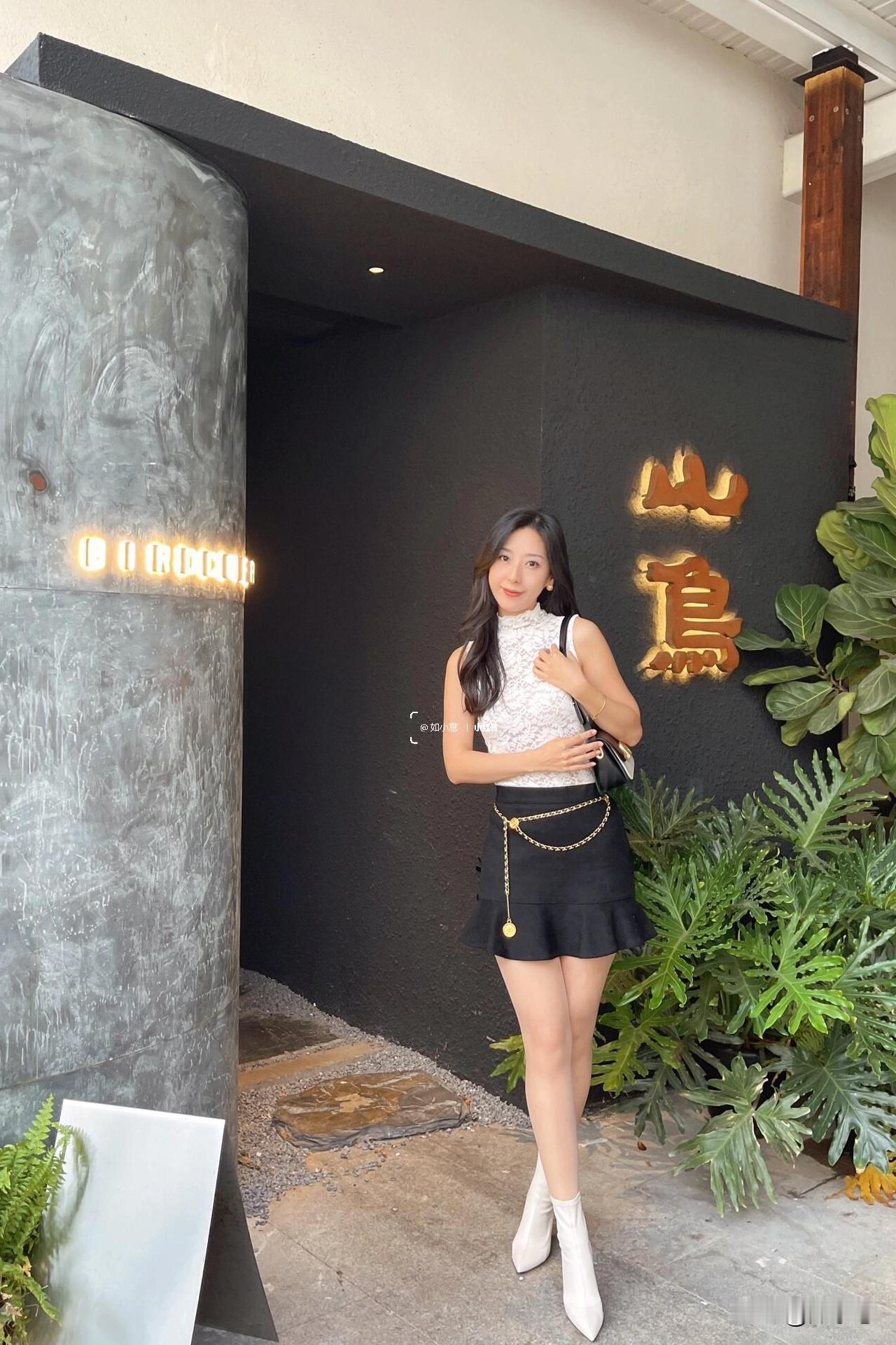 冬天和小裙子告别了👗珍惜裙子时光啦！周末喝下午茶啦开心🥳