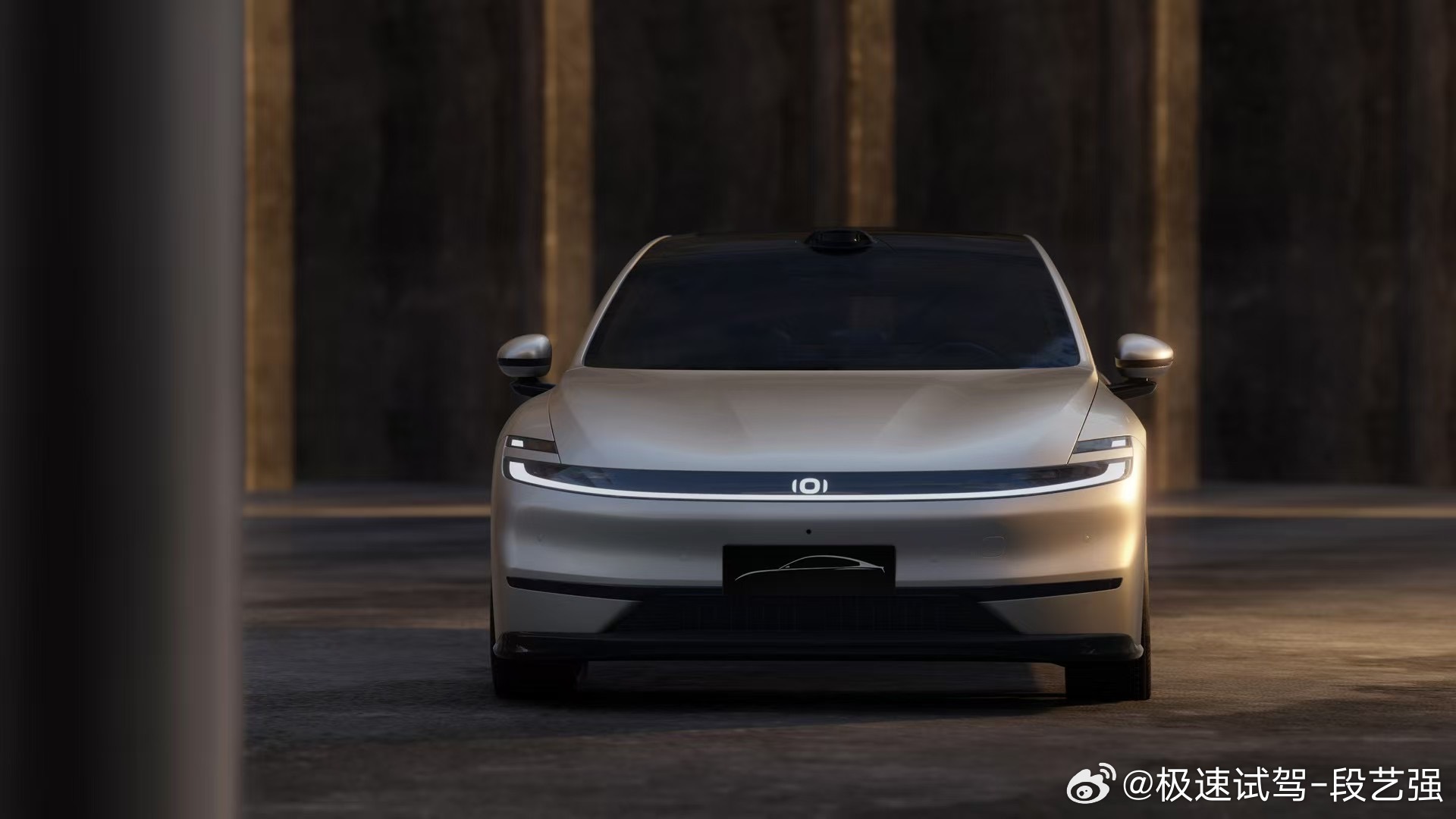 造型挺优雅的！长安启源C390车评精选​​​