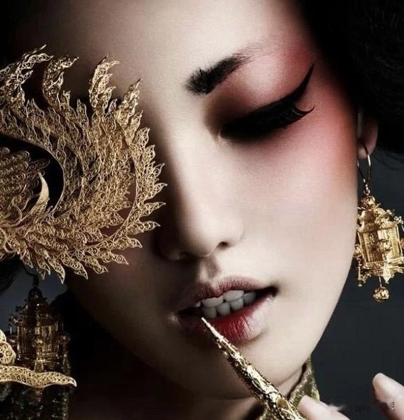 美不美好，精不精彩，关键不在题材，而在我们自己的创作水平。