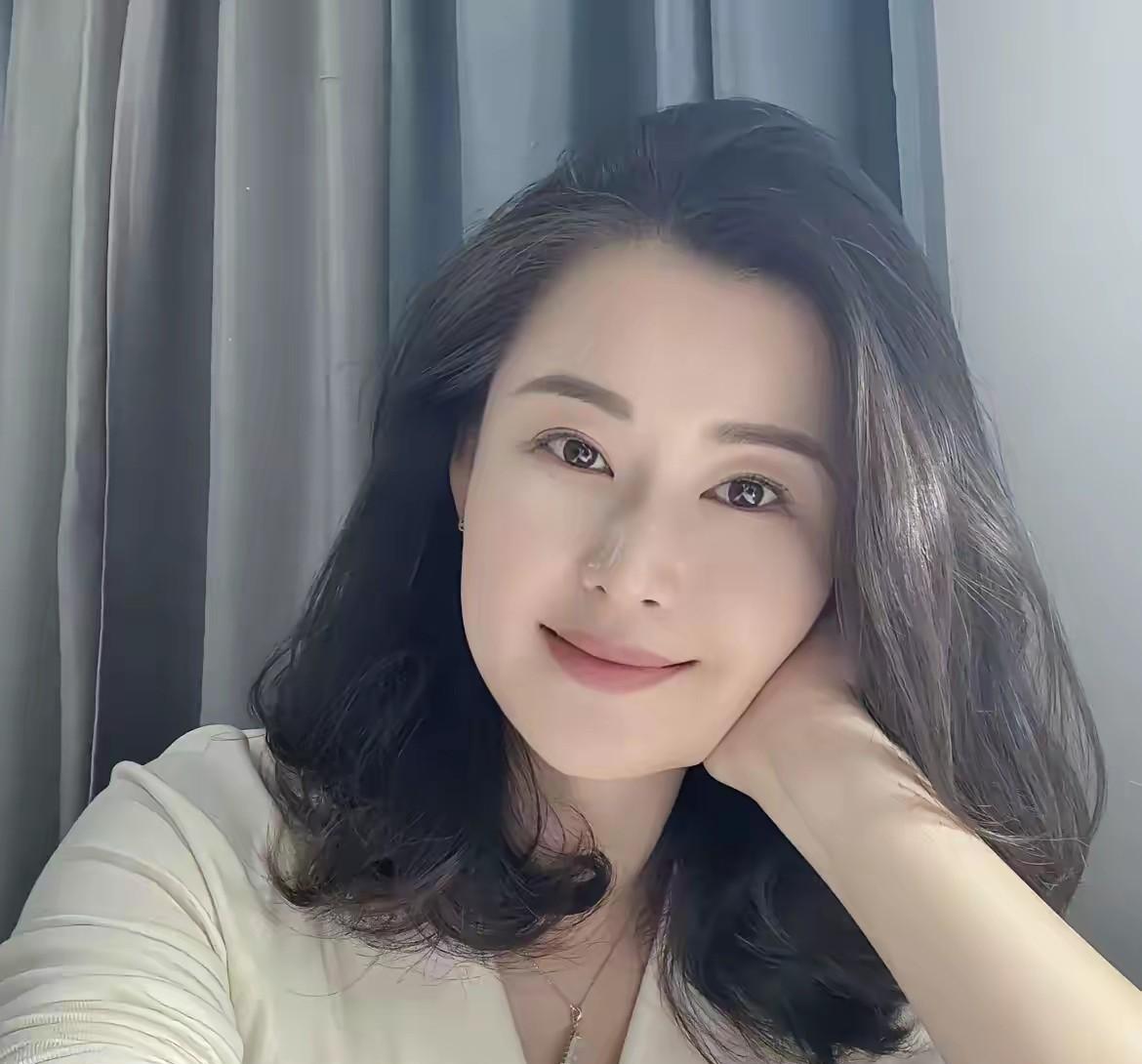 没有公主命，却有公主病我认识个32岁的女孩，公务员月薪6000，过着两点一线生
