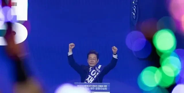 韩国新总统，四件意想不到的事---