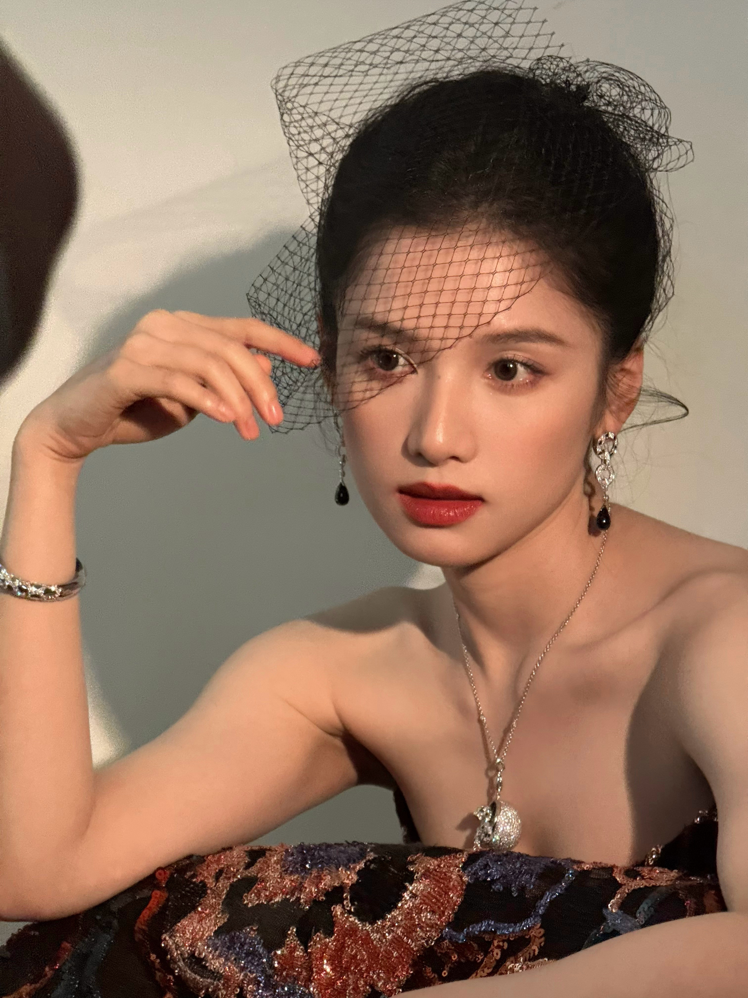 张婧仪​​​