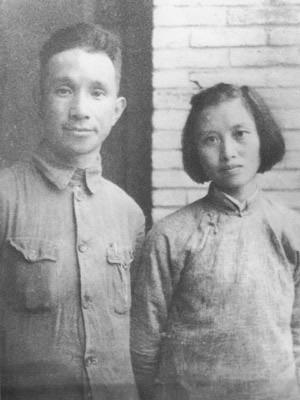 1939年，32岁的粟裕，对16岁的女兵詹永珠一见倾心，就给她写了一封求爱信，谁