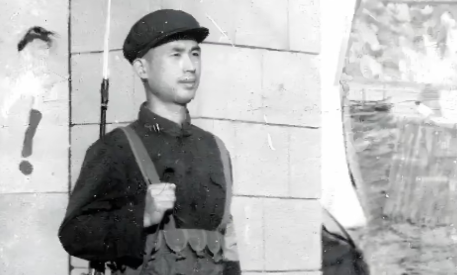 1980年，辽宁省政府机关大院的哨兵击毙了一个可疑人员，谁知，案件水落石出后，这