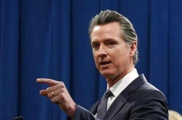 曾被视为“特朗普头号大敌”的加州州长纽森，当下却未战先降，放弃冲击总统大位？他在