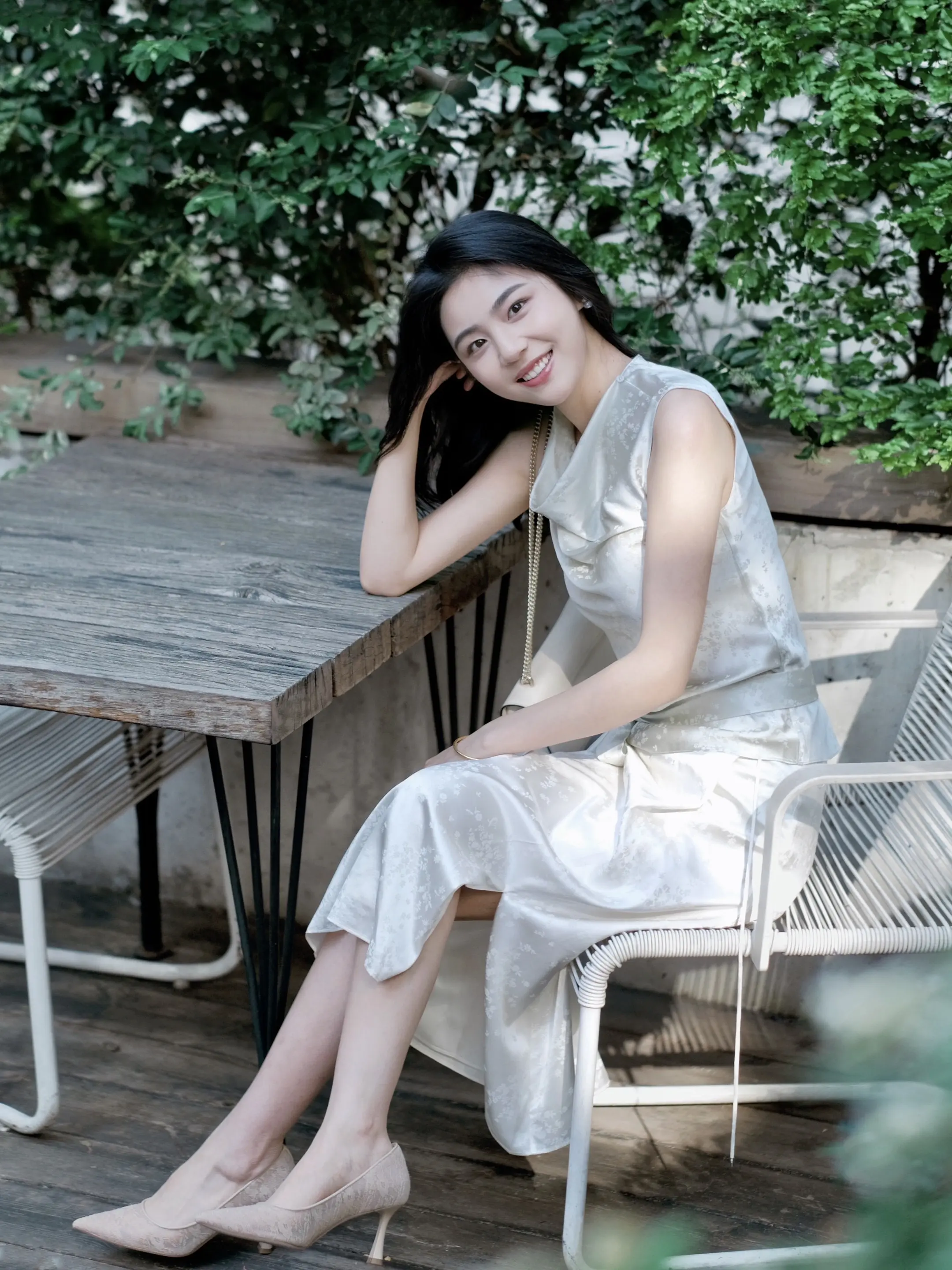 白色长裙温柔 感觉