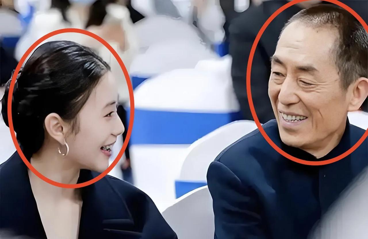 终于明白，张艺谋这辈子的执念不是票房过百亿的电影，也不是奥斯卡的小金人，而且