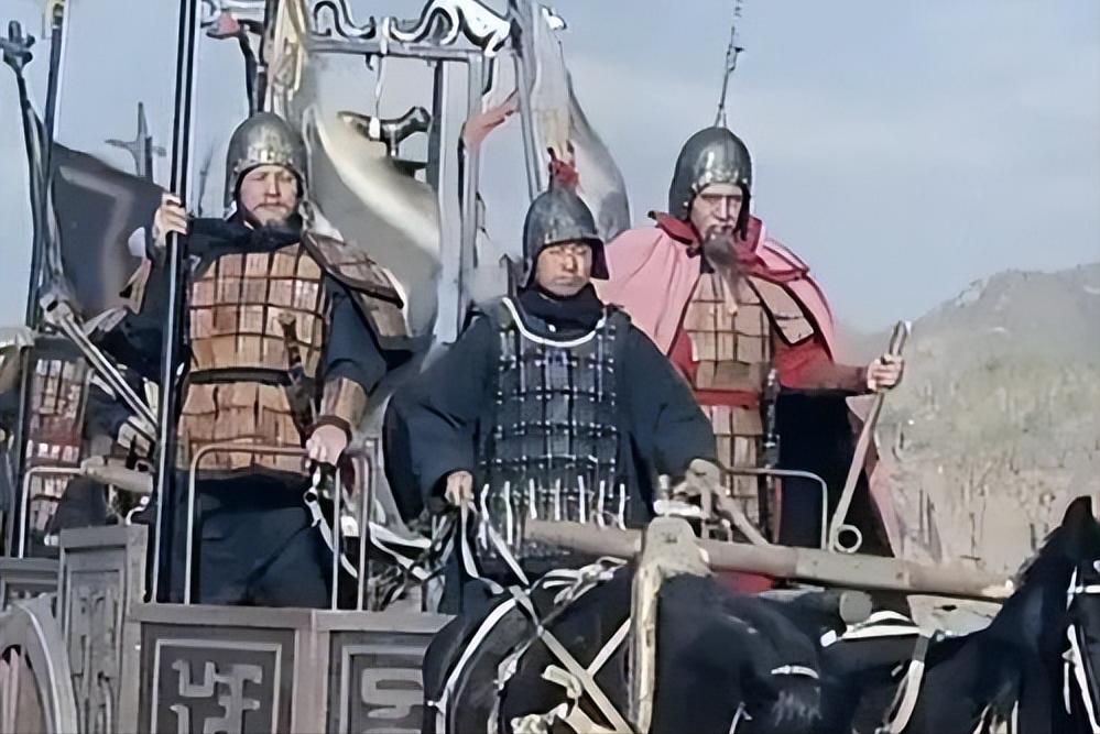 公元前607年，宋国大将华元出征前夜，杀羊设宴，全军上下吃得满嘴流油。但他忘了一