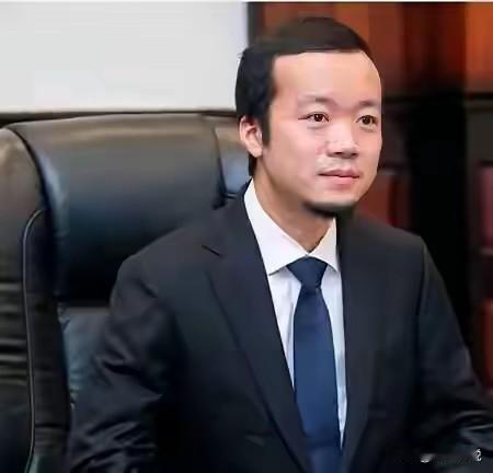 越来越觉得福布斯排行榜上那些富人不是真正的富人！玩虚拟币的赵长鹏被美国罚款了53