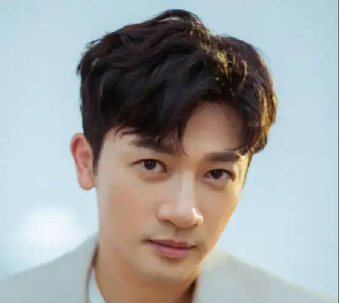 拒掉琼瑶，他赌赢了苏有朋2002年接到《还珠3》邀约，片酬比《倚天屠龙记》