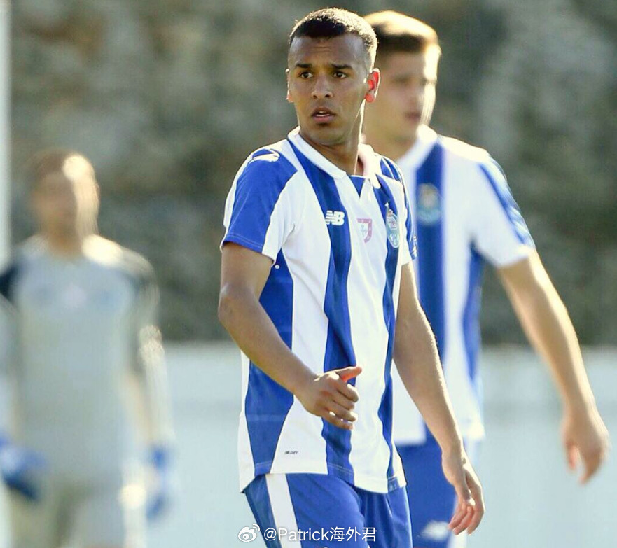 严鼎皓波尔图U19A队队友追踪2016/17赛季，严鼎皓效力于葡超豪门波尔图U