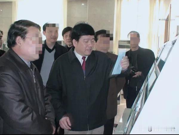 徐州新城区的意义在于打破徐州城市三环格局，拉开城市骨架，优化城市结构。