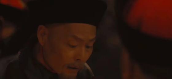 对于光绪的死因，《人生若如初见》中采用了目前已经成共识的一种说法：那就是光绪是被