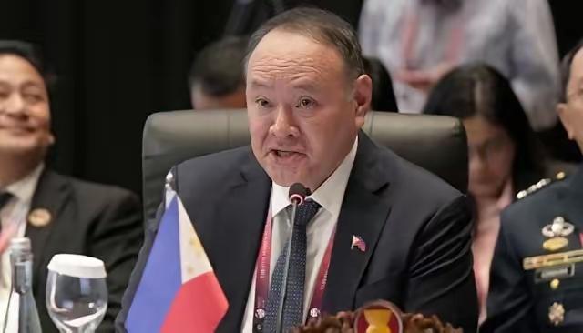 菲律宾警告中国在黄岩岛驻军，联合周边国家反击？背后弯弯绕绕不止这些！