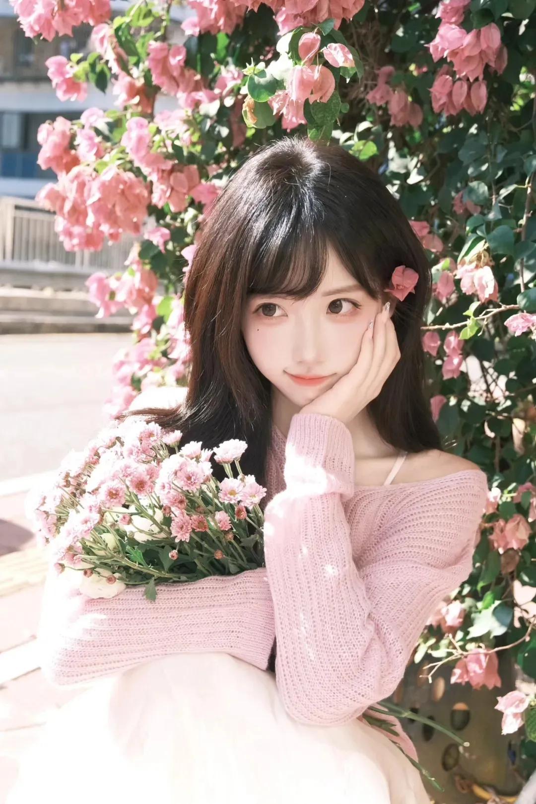 分享你随手拍那落落大方的美好谁才是你心中的美女分享美丽图片。