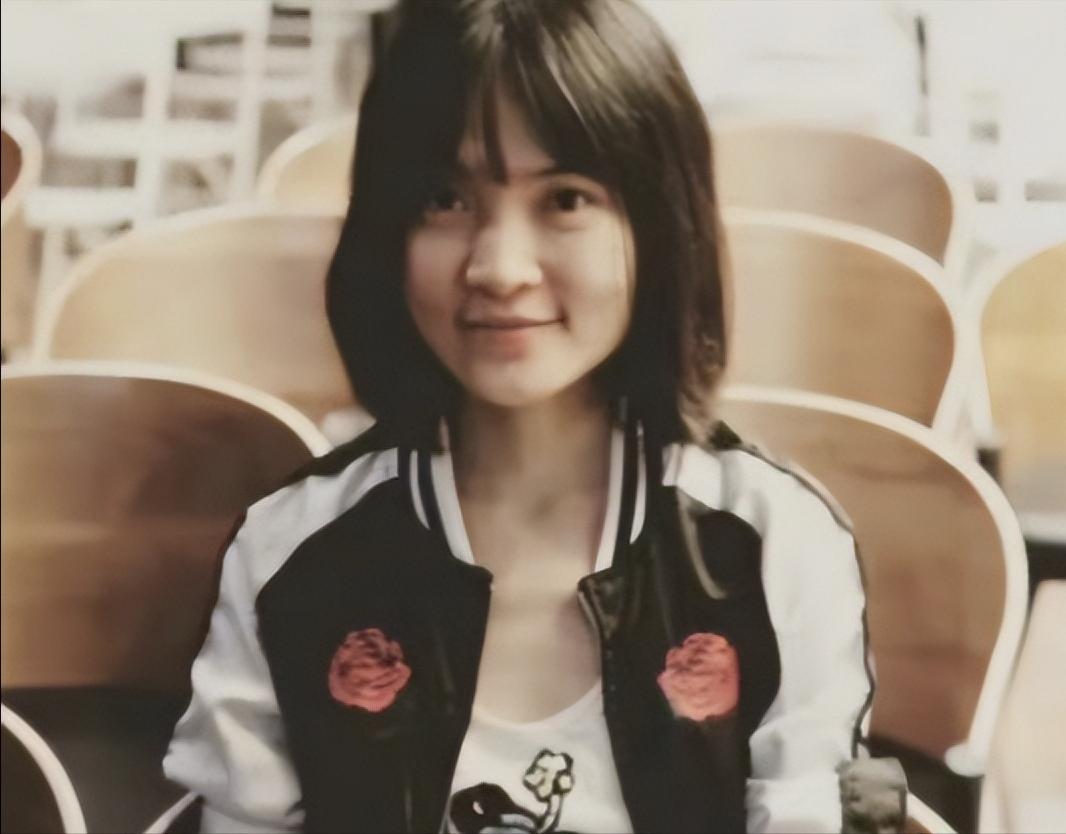 曾叫嚣“用核武炸中国”的武大985女硕士王懿，后来最终还是饿死在了她心心