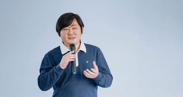张雪回应力挺余承东