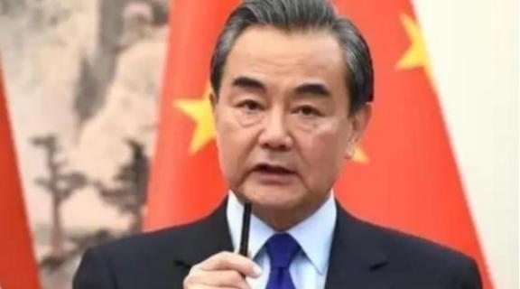 40000人将阵亡，100艘战舰会被击沉？美媒表示，台海开战解放军伤亡惨重！大陆