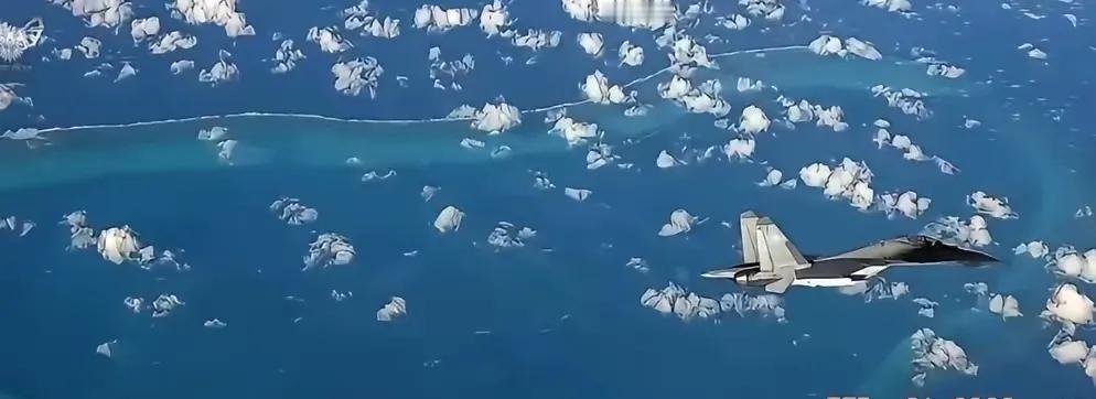 南海这边刚有点动静，咱们的战机一亮相，立马就安静了！前几天菲律宾还兴冲冲划了“禁