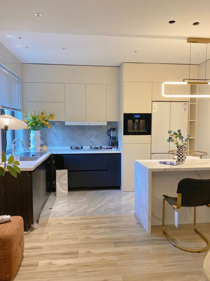 全凭软装打造的复古浪漫氛围，真的是太迷人了！