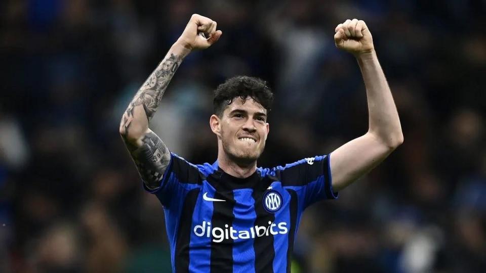 齐沃想干啥？也想搞单线？国际米兰客场1比3输给了博德闪耀，晋级形势堪忧。如果不