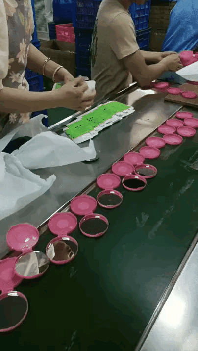 第一次进厂遇到这种情况，我到底要不要直接不干跑路啊，真的太纠结了，心态都崩了😭