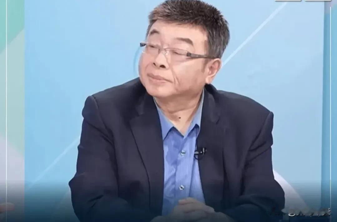 邱毅：沈伯洋开始心虚了今天晚上，宝岛名嘴邱毅在直播中谈到日前遭到重庆公安侦办的