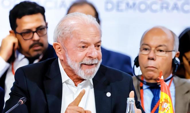 巴西主动喊话中国当地时间17日，巴西通信部电信局局长公开表示，中国是巴西发展数