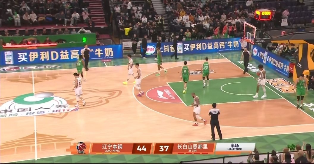 看了辽篮对战吉林老铁的比赛，布朗第一裁掉了，不是他不够好，也不是他差，这种大跳投