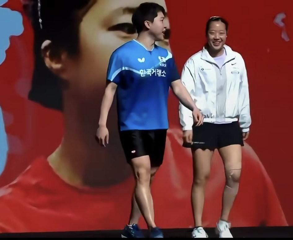 香港总决赛又整新花样这下王楚钦和孙颖莎要尴尬了打了这么多年混双，这种情况