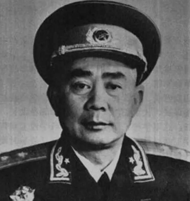 1970年，王自正持枪冲进军区政委的住所，要杀政委，政委连忙呼叫警卫员，谁知，2