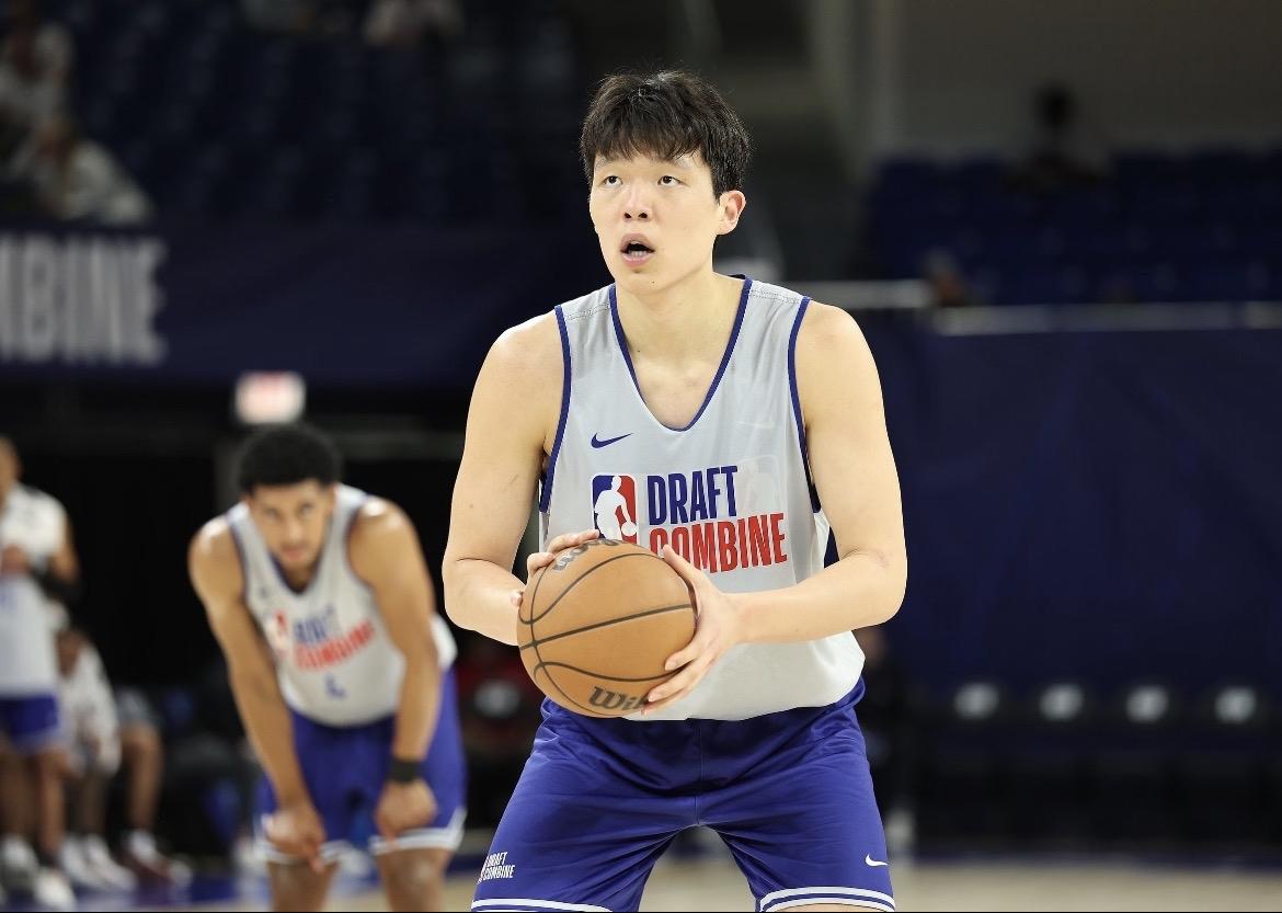 11月3日前决定，杨瀚森是开拓者or自由球员杨瀚森的第二个NBA赛季还没正式