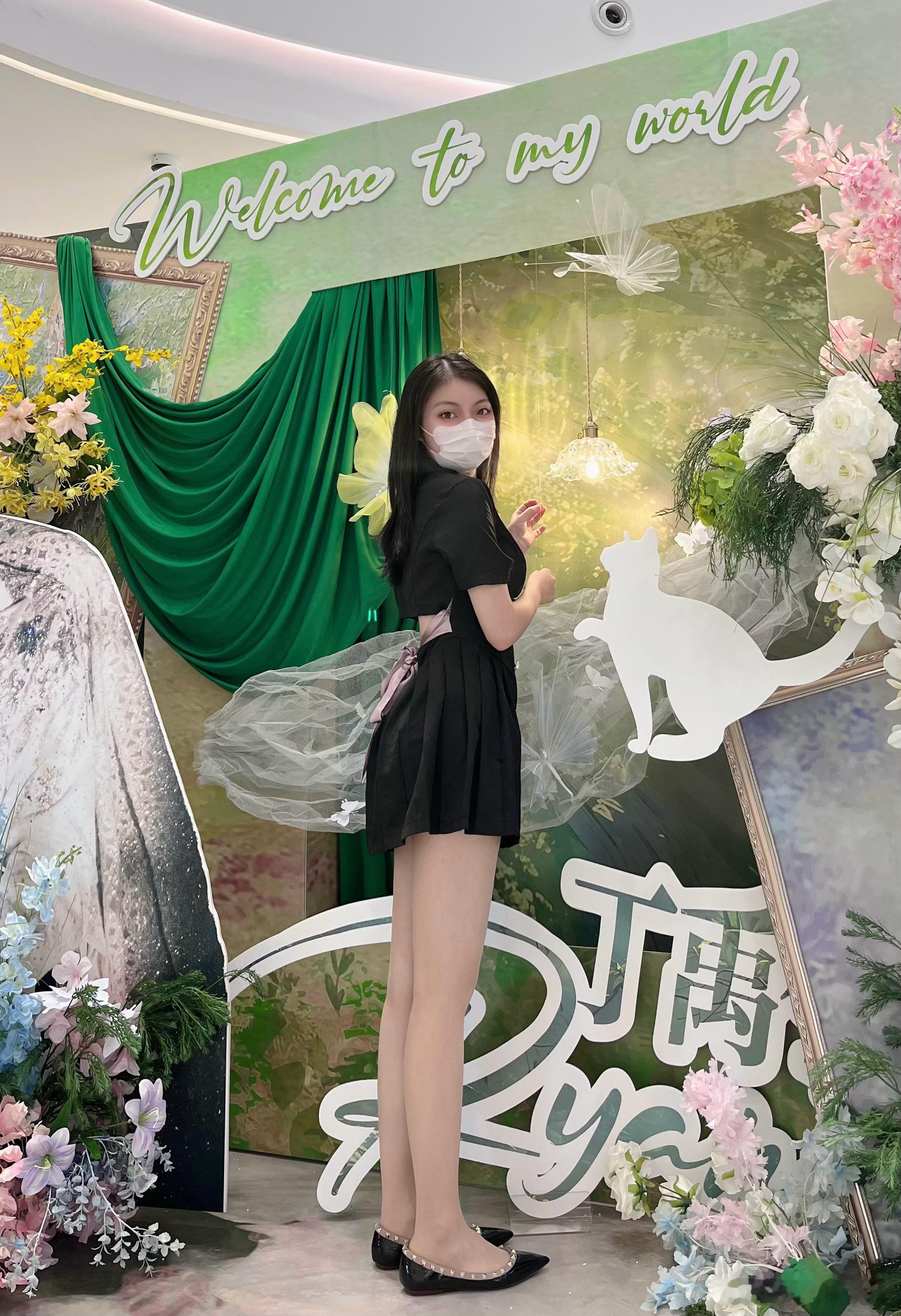 开始降温喽~日常时尚穿搭大长腿﻿氛围感平底鞋​​​