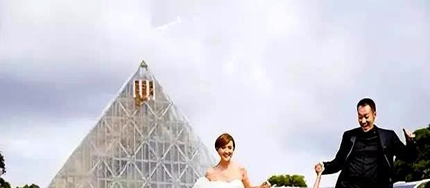 撒贝宁一句话，戳穿了辛柏青丧妻后真实处境，也给娱乐圈上了一课。没想到啊，