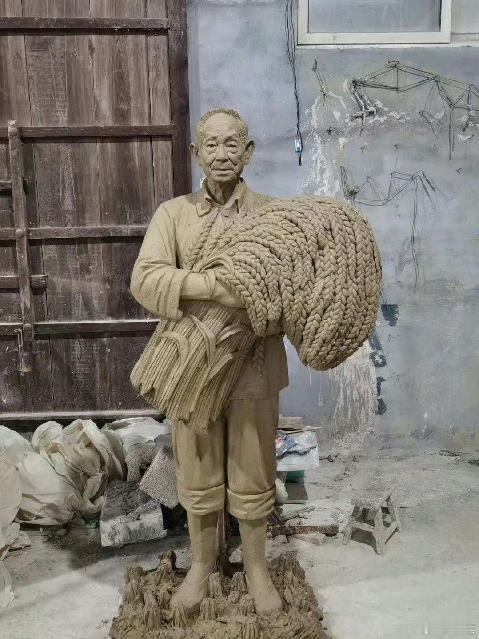 是他让我们吃上了饱饭，致敬杂交水稻之父袁隆平！[玫瑰][玫瑰][玫瑰]​​​