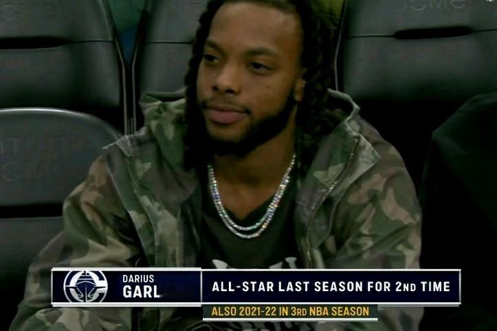 快船主场球迷真的太温馨了！在快船主场迎战骑士的比赛中发生极其温暖一幕：加盟快船