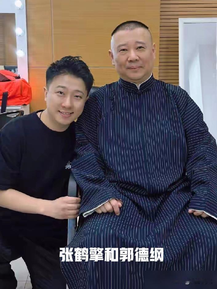 一年跑141场，有人当面问张鹤擎：相声和钱，哪个重要？我告诉你，这问题从根上