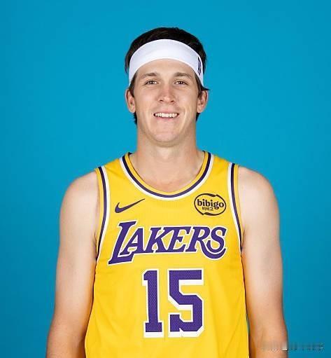 都想赢！湖人队、火箭队双双变阵！今天是NBA的圣诞大战比赛日，上午九点，湖人