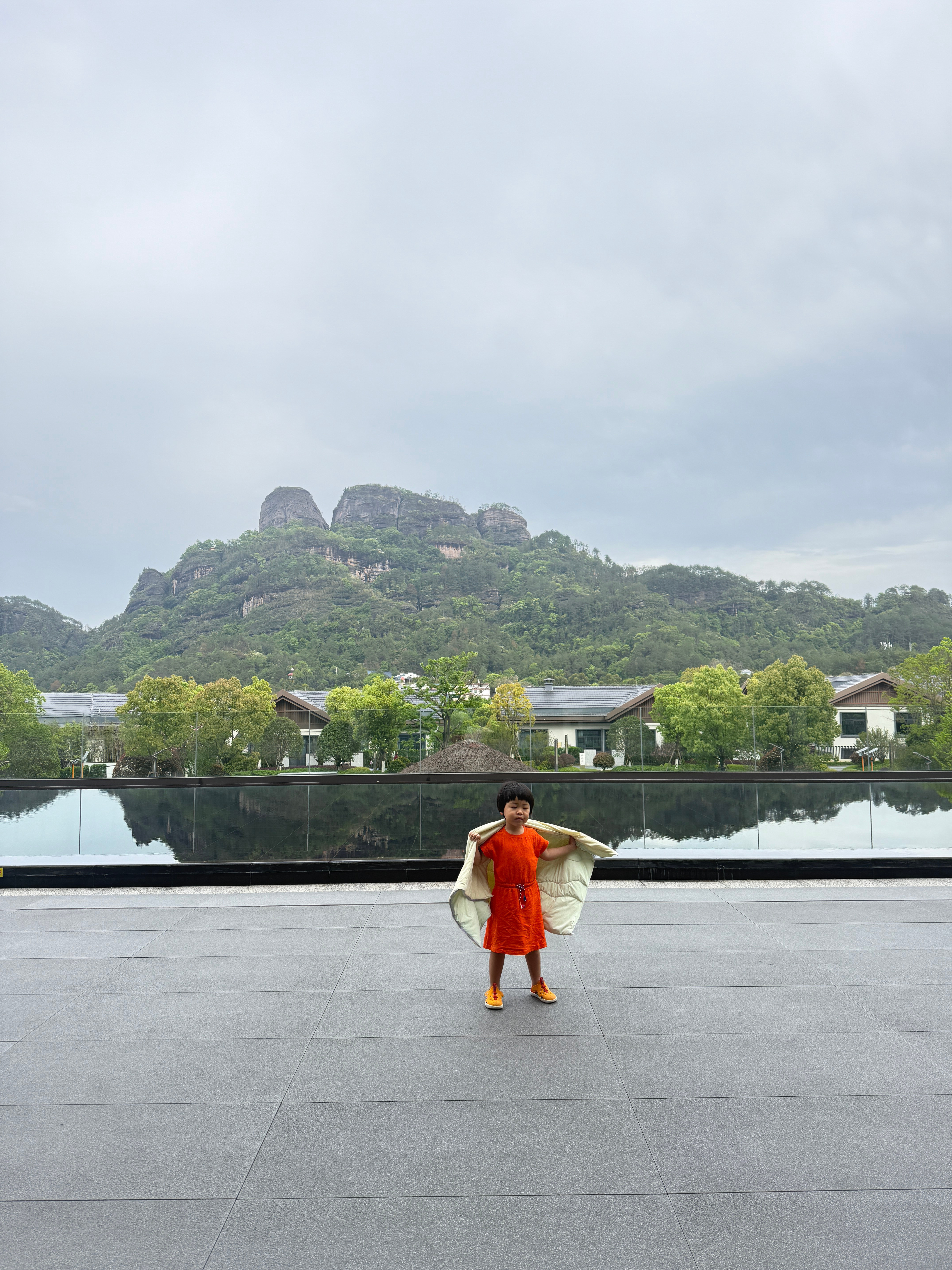 我滴天呐好牛逼的一排山不愧是全国著名景区，我服了旅毛球连城游亲子大玩家