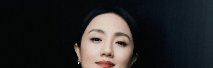 破防了李乃文说媛媛走的那天他在草原拍夜戏，手机信号断断续续，唐旭的语音听