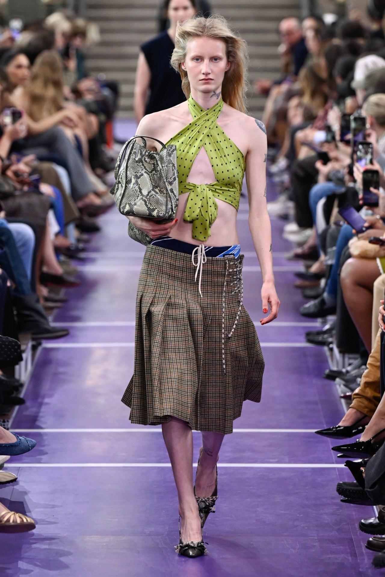 巴黎时装周runway2027春夏时装周MiuMiuSpring2027